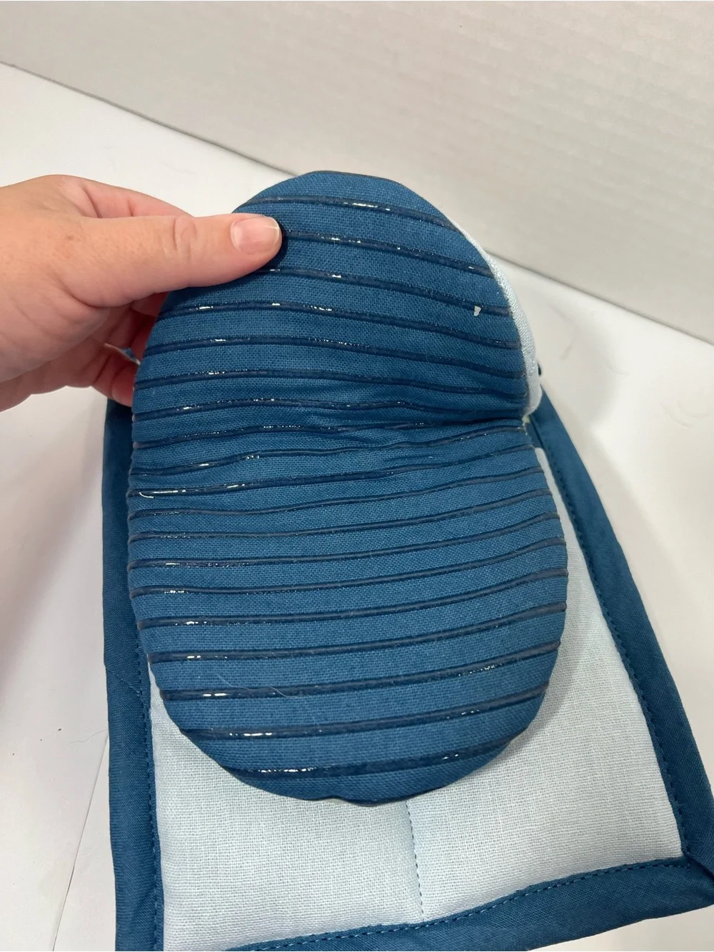 Green & Blue Drew Barrymore  Pot Holder & Mini Mitt Set